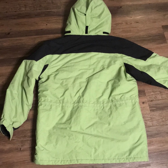❄️lime green ski jacket w/ accessories - Picture 13 of 15